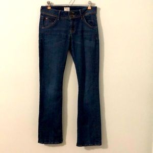 Hudson stretchy super low rise bootleg jeans. Size 27. Great condition.